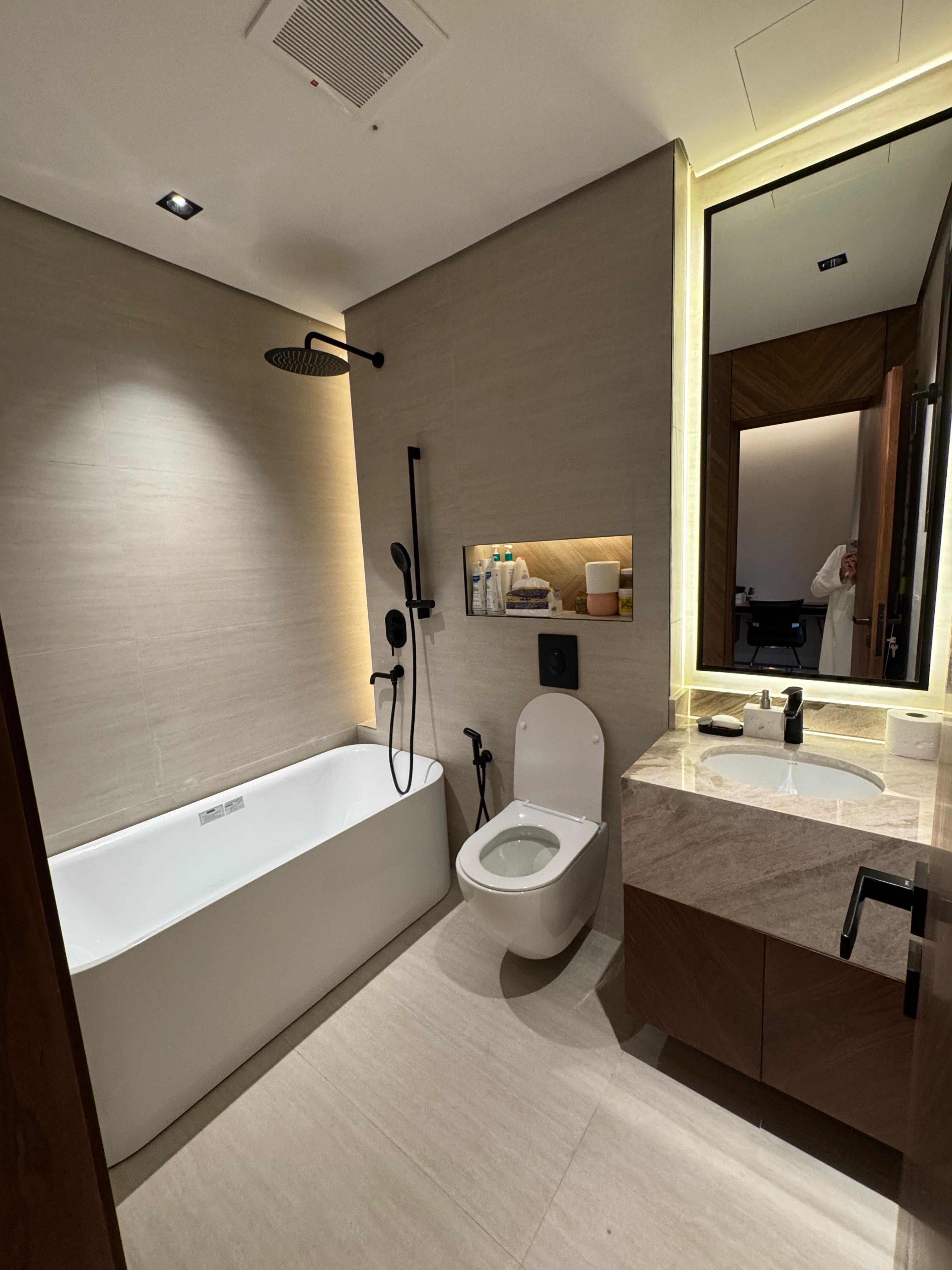 🏰 **Modern Luxury Villa | Sidra District – Roshn**    🏡 Villa C10 (Ghusoon) – Fully Independent